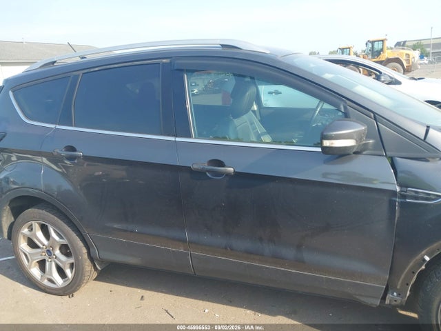 2018 Ford Escape Titanium მანქანა იყიდება აუქციონზე, vin: 1FMCU9J93JUA21224, აუქციონის ნომერი: 45995553