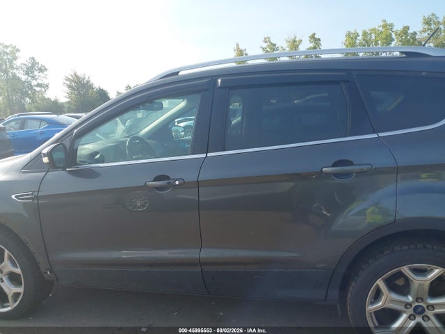 2018 Ford Escape Titanium მანქანა იყიდება აუქციონზე, vin: 1FMCU9J93JUA21224, აუქციონის ნომერი: 45995553