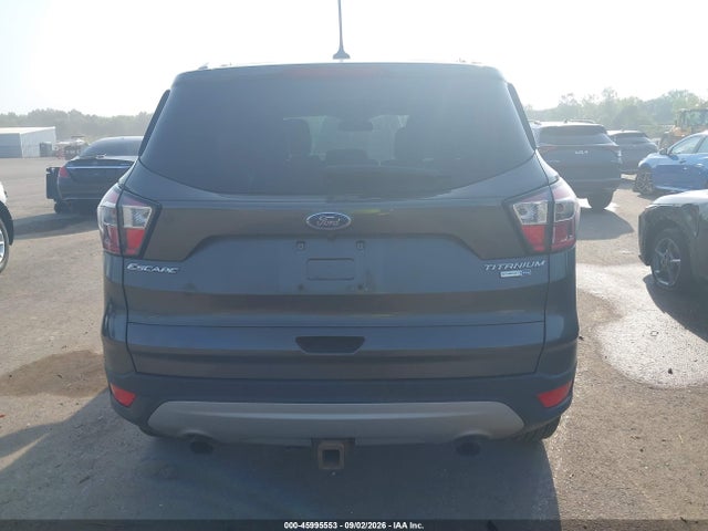 2018 Ford Escape Titanium მანქანა იყიდება აუქციონზე, vin: 1FMCU9J93JUA21224, აუქციონის ნომერი: 45995553