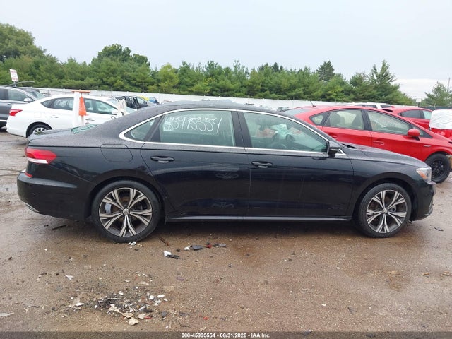 Aukcja sprzedaży 2021 Volkswagen Passat 2.0t Se, vin: 1VWSA7A36MC005258, numer aukcji: 45995554