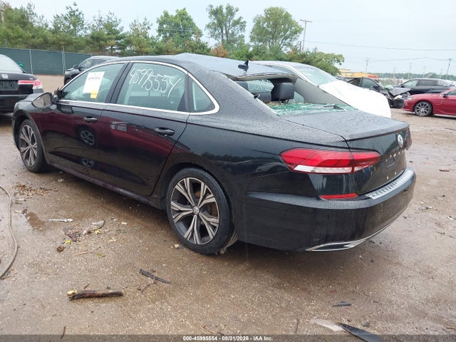 Aukcja sprzedaży 2021 Volkswagen Passat 2.0t Se, vin: 1VWSA7A36MC005258, numer aukcji: 45995554