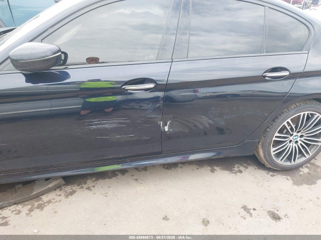 45995573 :رقم المزاد ، WBAJE7C33HG890742 vin ، 2017 Bmw 540i Xdrive مزاد بيع