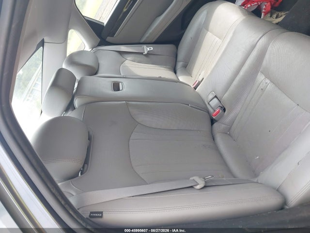 45995607 :رقم المزاد ، KMHGN4JE4FU027961 vin ، 2015 Hyundai Genesis 3.8l مزاد بيع