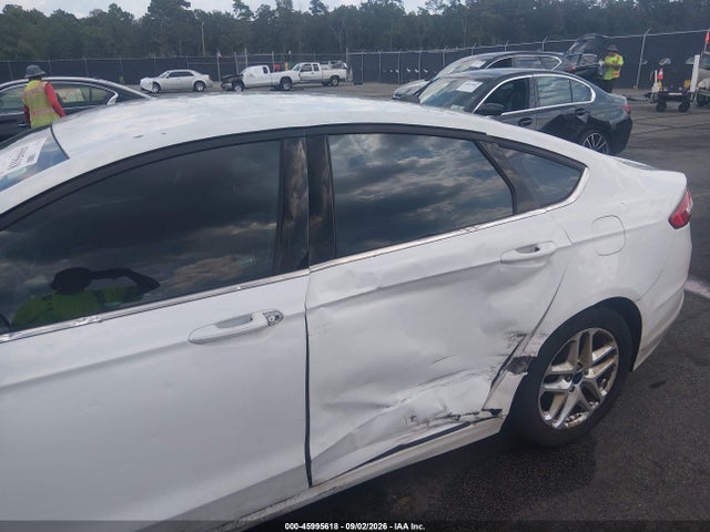 Продажа на аукционе авто 2014 Ford Fusion Se, vin: 3FA6P0HD2ER233338, номер лота: 45995618