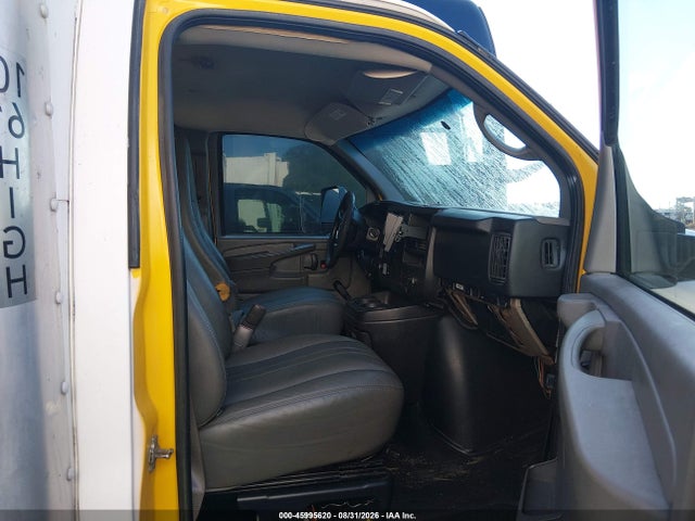 45995620 :رقم المزاد ، 1GD374CG8D1183345 vin ، 2013 Gmc Savana Cutaway 3500 مزاد بيع