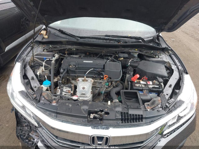 Продаж на аукціоні авто 2017 Honda Accord Ex-l, vin: 1HGCR2F82HA242923, номер лоту: 45995636