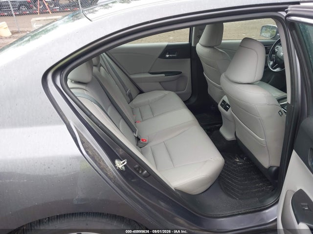 Продаж на аукціоні авто 2017 Honda Accord Ex-l, vin: 1HGCR2F82HA242923, номер лоту: 45995636