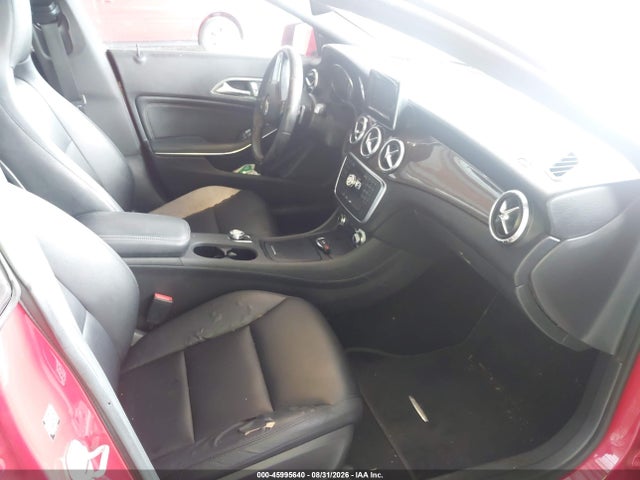 2014 Mercedes-benz Cla 250 მანქანა იყიდება აუქციონზე, vin: WDDSJ4EB3EN151213, აუქციონის ნომერი: 45995640