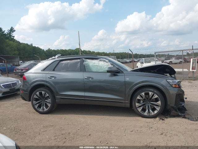 WA1EVBF12TD011656 Audi Q8 Premium Plus 55 Tfsi Quattro Tiptronic