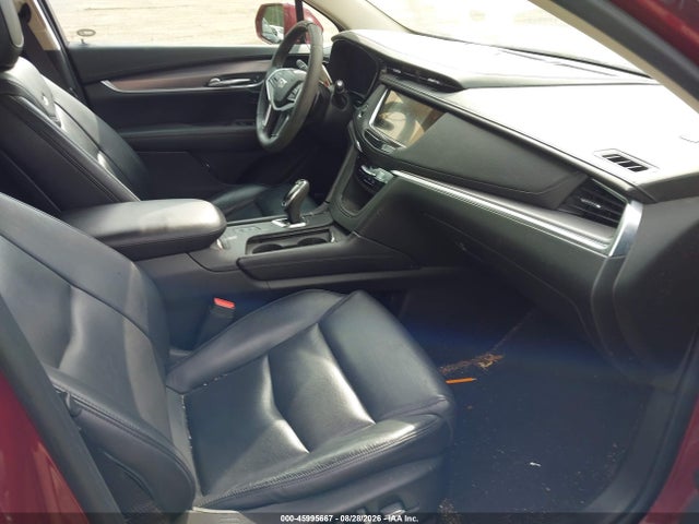45995667 :رقم المزاد ، 1GYKNDRS5HZ146174 vin ، 2017 Cadillac Xt5 Luxury مزاد بيع