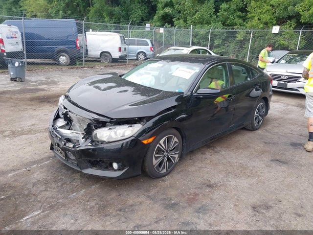 Продаж на аукціоні авто 2017 Honda Civic Ex-t, vin: 2HGFC1F3XHH656983, номер лоту: 45995684