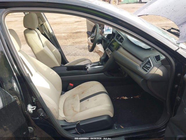 Продаж на аукціоні авто 2017 Honda Civic Ex-t, vin: 2HGFC1F3XHH656983, номер лоту: 45995684