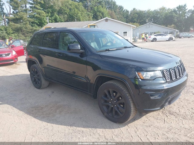 Продажа на аукционе авто 2017 Jeep Grand Cherokee Altitude 4x4, vin: 1C4RJFAG3HC723922, номер лота: 45995709