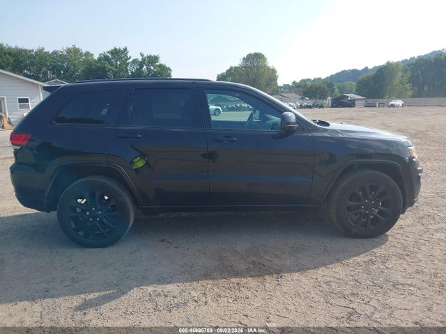 Продаж на аукціоні авто 2017 Jeep Grand Cherokee Altitude 4x4, vin: 1C4RJFAG3HC723922, номер лоту: 45995709