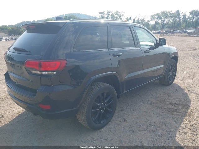 Продаж на аукціоні авто 2017 Jeep Grand Cherokee Altitude 4x4, vin: 1C4RJFAG3HC723922, номер лоту: 45995709
