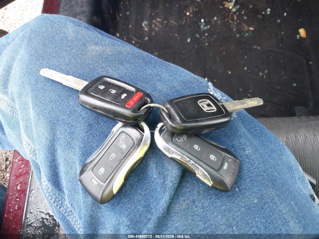 45995712 :رقم المزاد ، 1HGCR2F58DA231344 vin ، 2013 Honda Accord Sport مزاد بيع