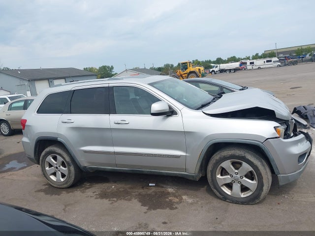2011 Jeep Grand Cherokee Laredo მანქანა იყიდება აუქციონზე, vin: 1J4RR4GTXBC679548, აუქციონის ნომერი: 45995749