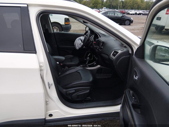 Продажа на аукционе авто 2018 Jeep Compass Latitude, vin: 3C4NJCBB8JT124377, номер лота: 45995779