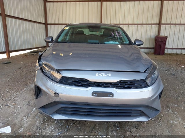45995864 :رقم المزاد ، 3KPF24AD9RE738509 vin ، 2024 Kia Forte Lxs مزاد بيع