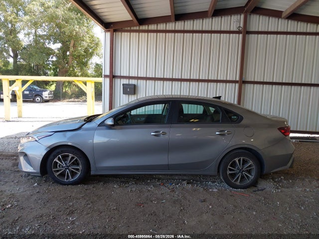 45995864 :رقم المزاد ، 3KPF24AD9RE738509 vin ، 2024 Kia Forte Lxs مزاد بيع