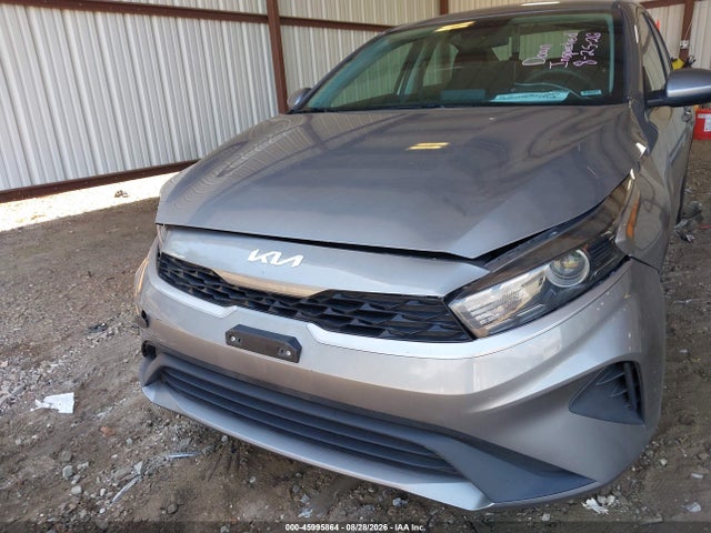 45995864 :رقم المزاد ، 3KPF24AD9RE738509 vin ، 2024 Kia Forte Lxs مزاد بيع