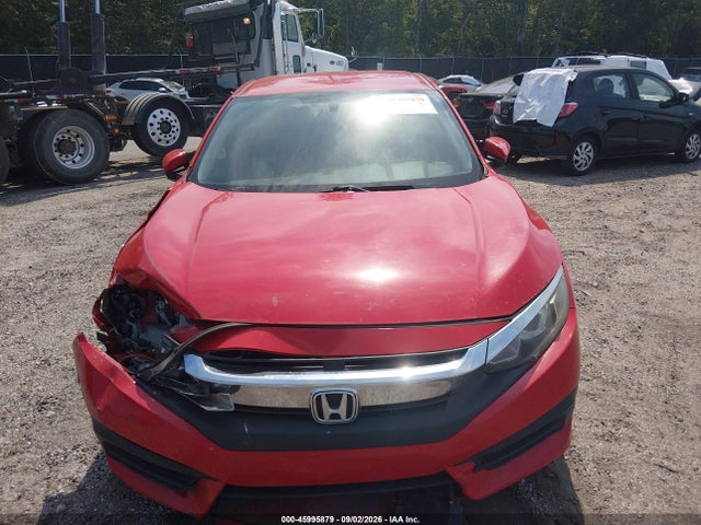 45995879 :رقم المزاد ، 2HGFC2F5XJH601057 vin ، 2018 Honda Civic Lx مزاد بيع