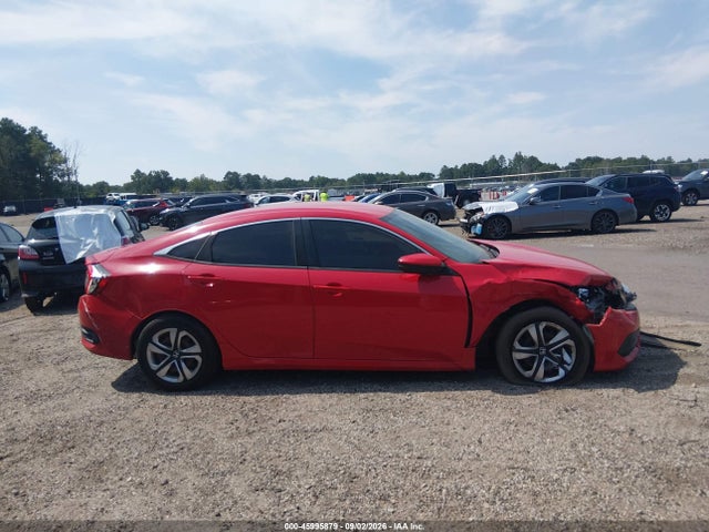 45995879 :رقم المزاد ، 2HGFC2F5XJH601057 vin ، 2018 Honda Civic Lx مزاد بيع