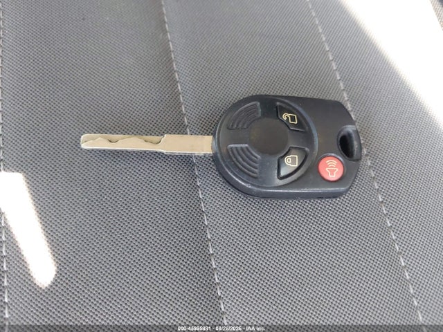 45995881 :رقم المزاد ، 1FMCU0GX1GUA44267 vin ، 2016 Ford Escape Se مزاد بيع