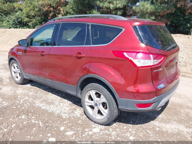 45995881 :رقم المزاد ، 1FMCU0GX1GUA44267 vin ، 2016 Ford Escape Se مزاد بيع
