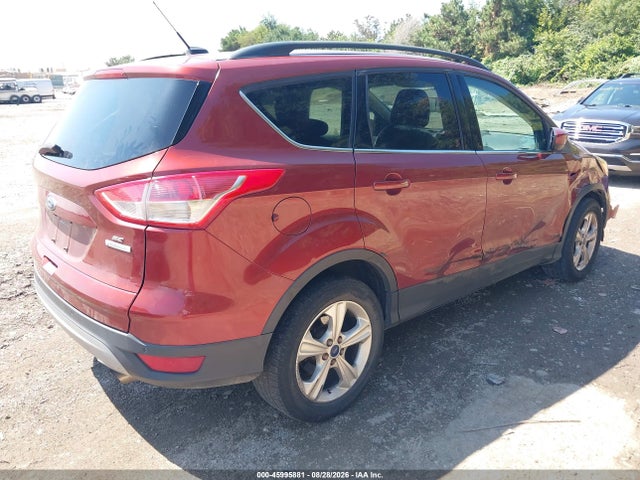 45995881 :رقم المزاد ، 1FMCU0GX1GUA44267 vin ، 2016 Ford Escape Se مزاد بيع