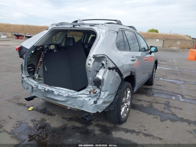 Toyota Rav4 Xle Premium 2021 2T3C1RFV1MC137968 Image 4