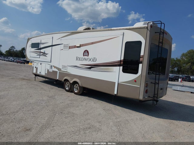 Продажа на аукционе авто 2012 Redwood Other, vin: 4V0FC3620CR002106, номер лота: 45995932