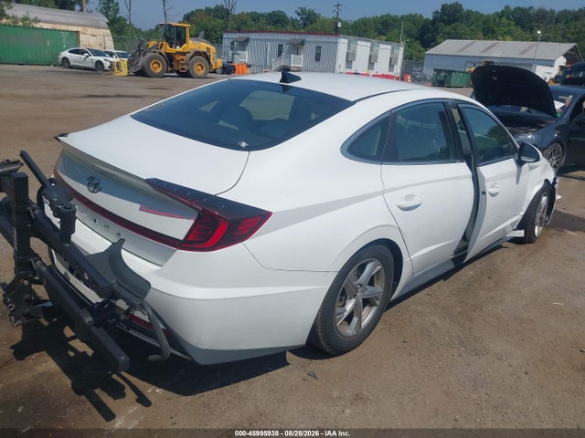 45995938 :رقم المزاد ، 5NPEG4JA9MH068130 vin ، 2021 Hyundai Sonata Se مزاد بيع