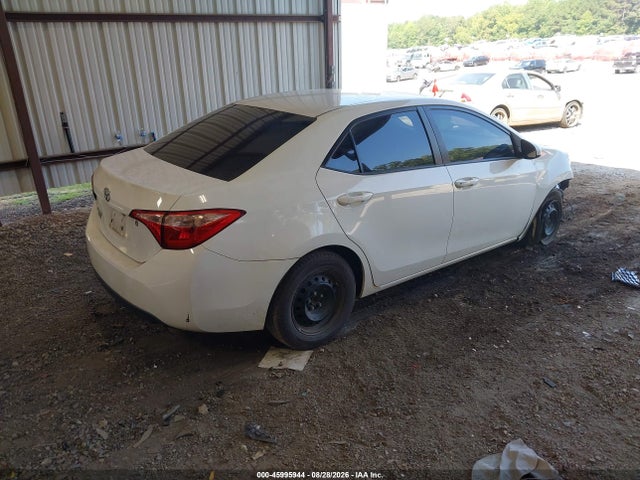 Toyota COROLLA L 2017 5YFBURHE9HP673291 Image 4