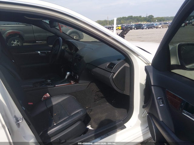 Продаж на аукціоні авто 2009 Mercedes-benz C 300 Luxury 4matic/sport 4matic, vin: WDDGF81X19F261340, номер лоту: 45995946