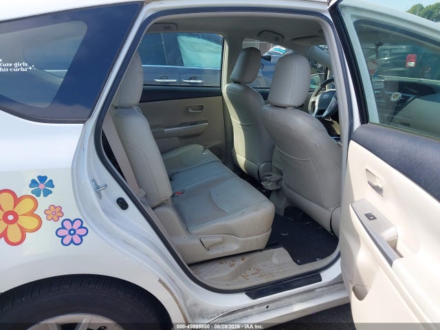 Продаж на аукціоні авто 2013 Toyota Prius V Three, vin: JTDZN3EU7D3208550, номер лоту: 45995950