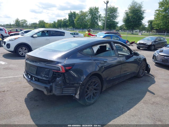 Tesla Model 3 Long Range Dual Motor All-wheel Drive 2024 5YJ3E1EB2RF821694 Image 4