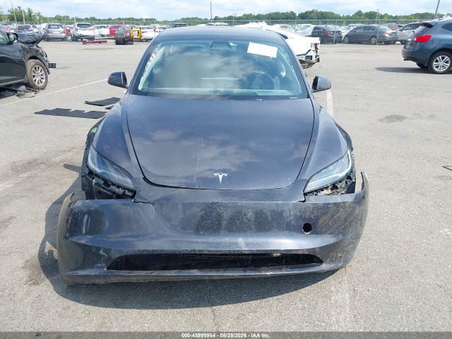 Tesla Model 3 Long Range Dual Motor All-wheel Drive 2024 5YJ3E1EB2RF821694 Image 6