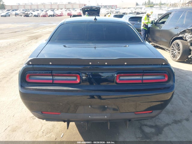 2015 Dodge Challenger R/t Scat Pack მანქანა იყიდება აუქციონზე, vin: 2C3CDZFJ9FH701909, აუქციონის ნომერი: 45995983