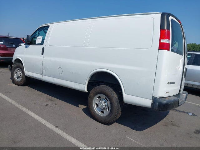 45995990 :رقم المزاد ، 1GCWGAFP5M1256926 vin ، 2021 Chevrolet Express Cargo Rwd 2500 Regular Wheelbase Wt مزاد بيع
