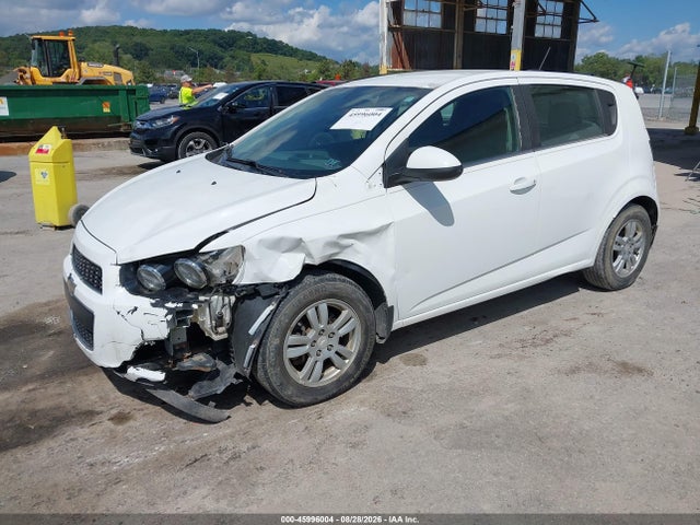 2015 Chevrolet Sonic Lt Manual მანქანა იყიდება აუქციონზე, vin: 1G1JD6SH5F4181301, აუქციონის ნომერი: 45996004
