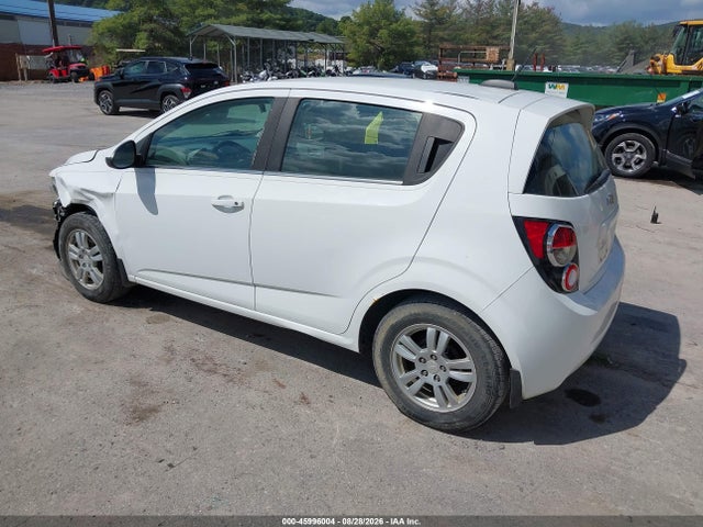 2015 Chevrolet Sonic Lt Manual მანქანა იყიდება აუქციონზე, vin: 1G1JD6SH5F4181301, აუქციონის ნომერი: 45996004
