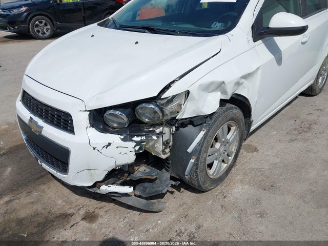 2015 Chevrolet Sonic Lt Manual მანქანა იყიდება აუქციონზე, vin: 1G1JD6SH5F4181301, აუქციონის ნომერი: 45996004