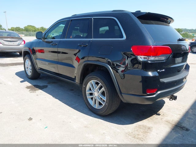 Продажа на аукционе авто 2017 Jeep Grand Cherokee Laredo 4x4, vin: 1C4RJFAG2HC802403, номер лота: 45996029