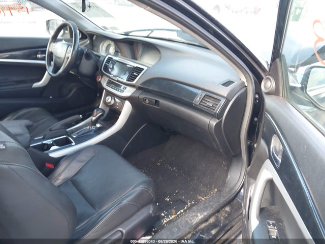 45996043 :رقم المزاد ، 1HGCT2B8XDA004724 vin ، 2013 Honda Accord Ex-l V-6 مزاد بيع