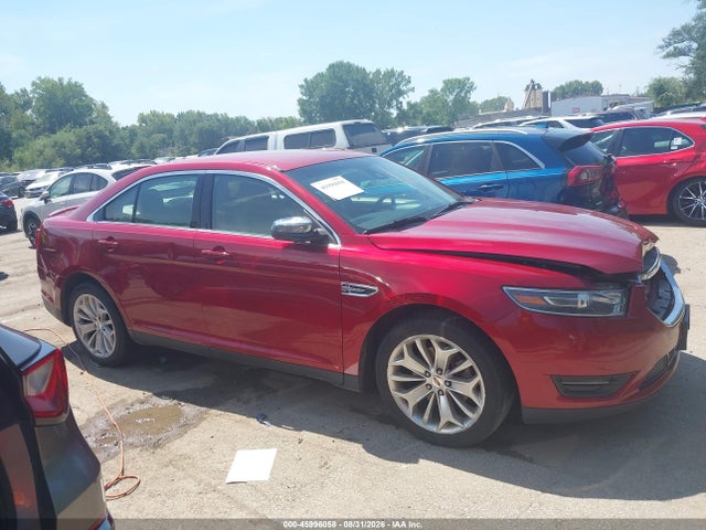2018 Ford Taurus Limited მანქანა იყიდება აუქციონზე, vin: 1FAHP2J8XJG143230, აუქციონის ნომერი: 45996058