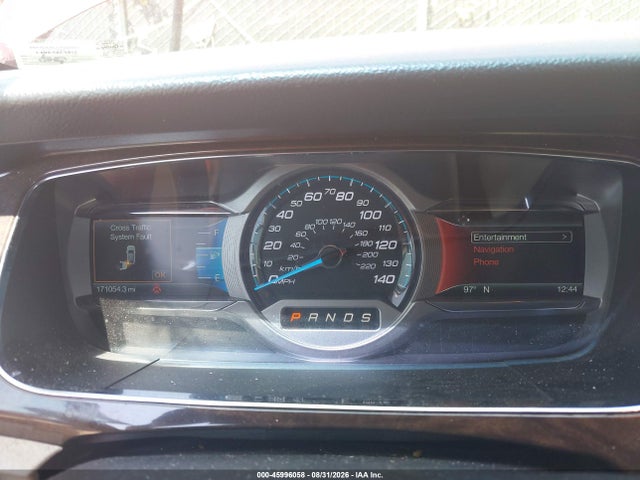 2018 Ford Taurus Limited მანქანა იყიდება აუქციონზე, vin: 1FAHP2J8XJG143230, აუქციონის ნომერი: 45996058