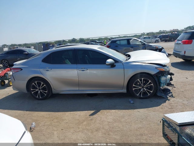 Продажа на аукционе авто 2019 Toyota Camry Se, vin: 4T1B11HK6KU699448, номер лота: 45996074
