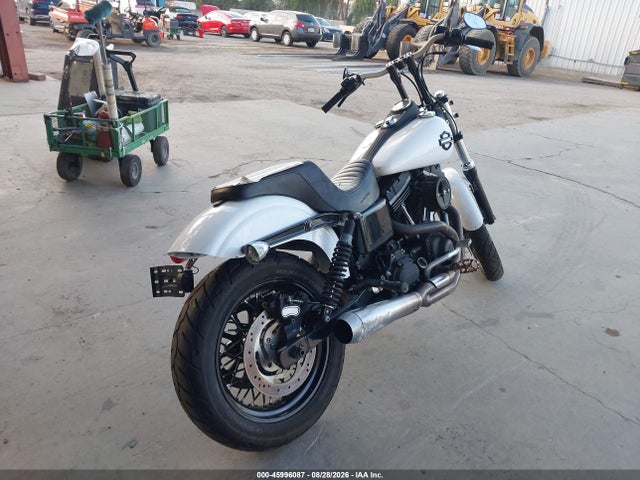 45996087 :رقم المزاد ، 1HD1GXM39GC325654 vin ، 2016 Harley-davidson Fxdb Dyna Street Bob مزاد بيع