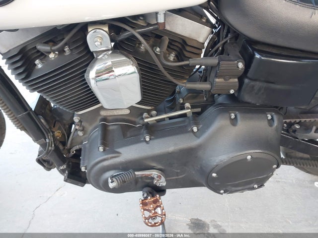 45996087 :رقم المزاد ، 1HD1GXM39GC325654 vin ، 2016 Harley-davidson Fxdb Dyna Street Bob مزاد بيع